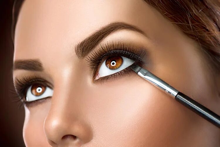 How To Apply Eyeshadow Step By Step For Stunning Eyes?